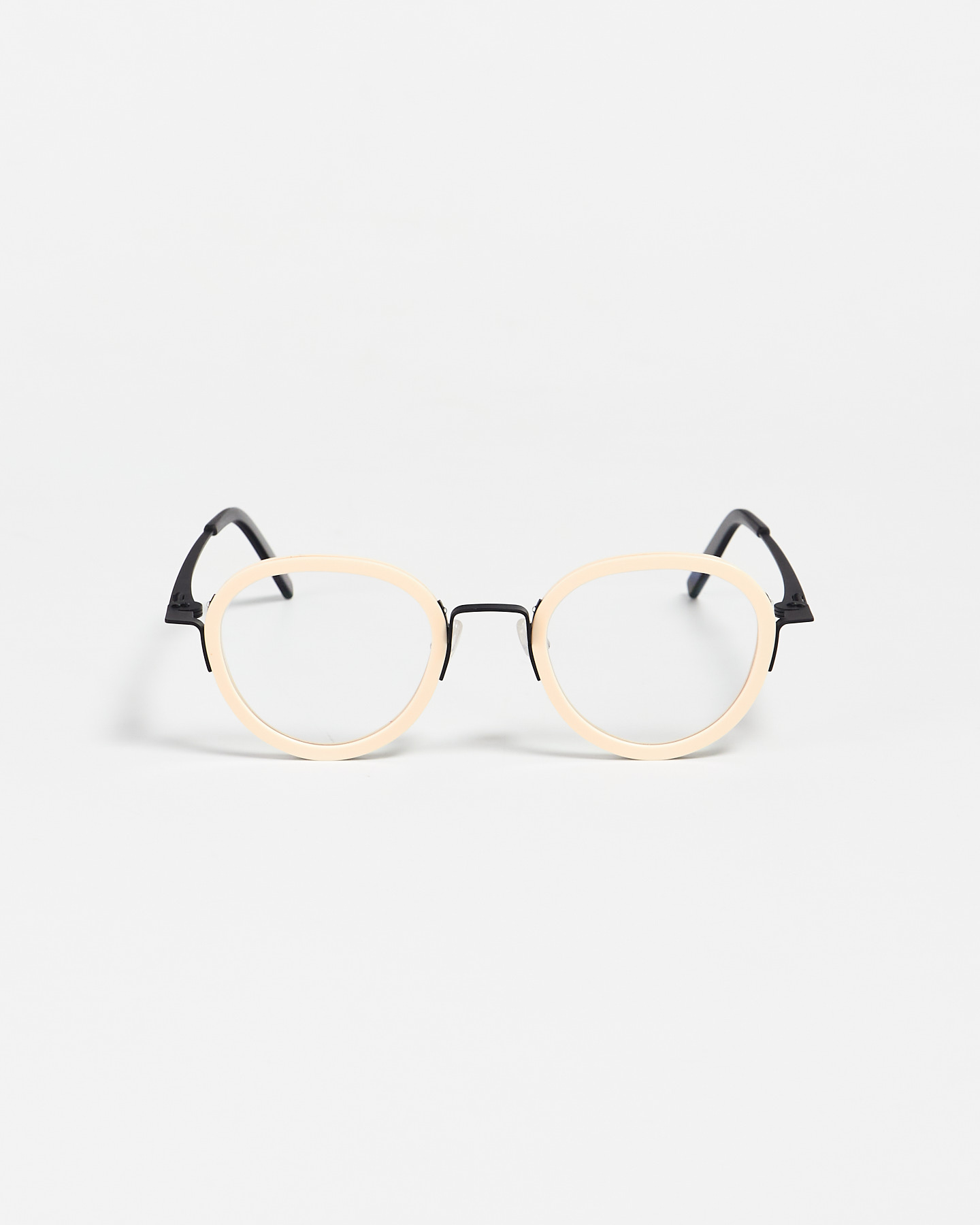 Theo Stamppot 41 white creme+black matte