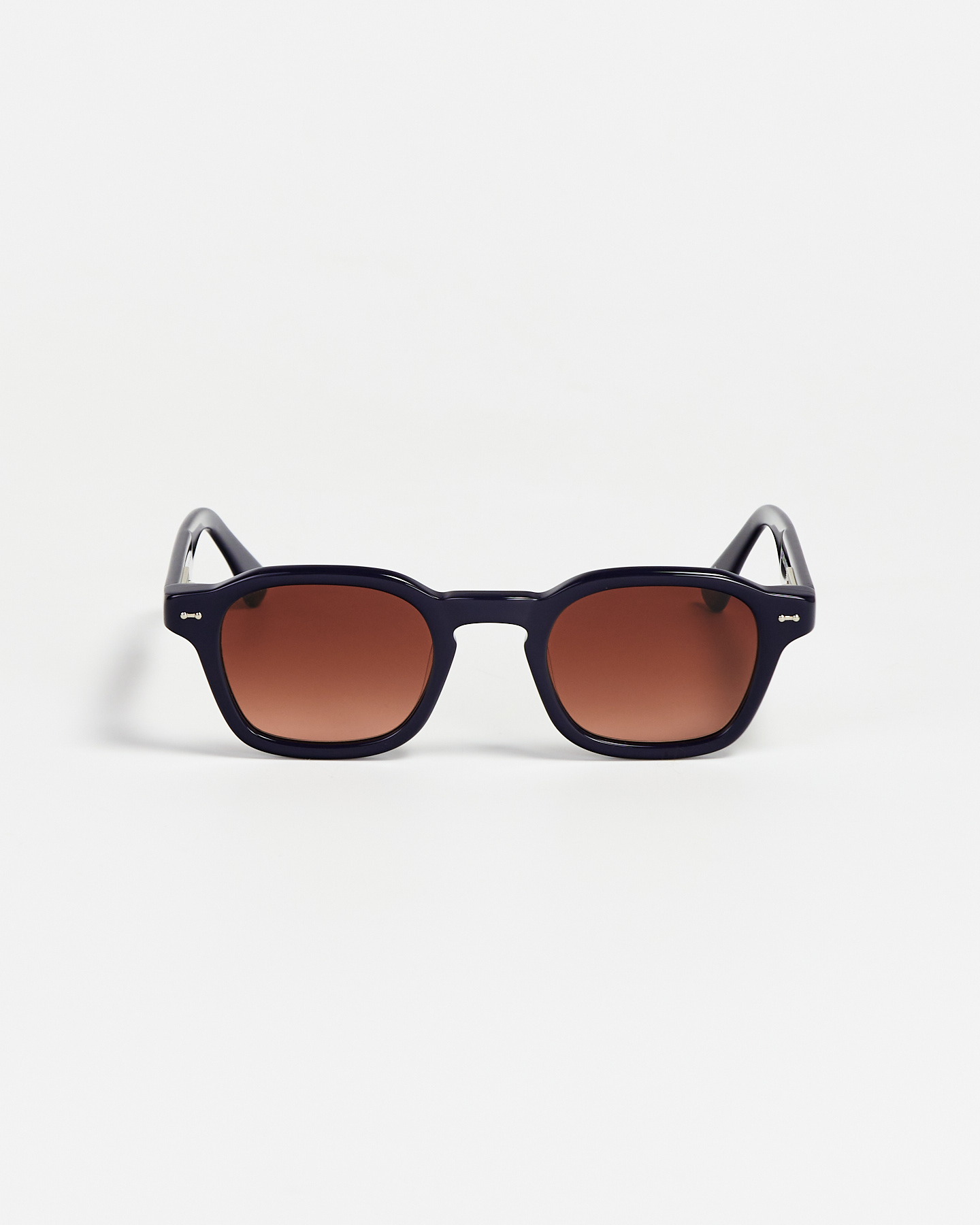 Peter and May Hero deep blue mahogany