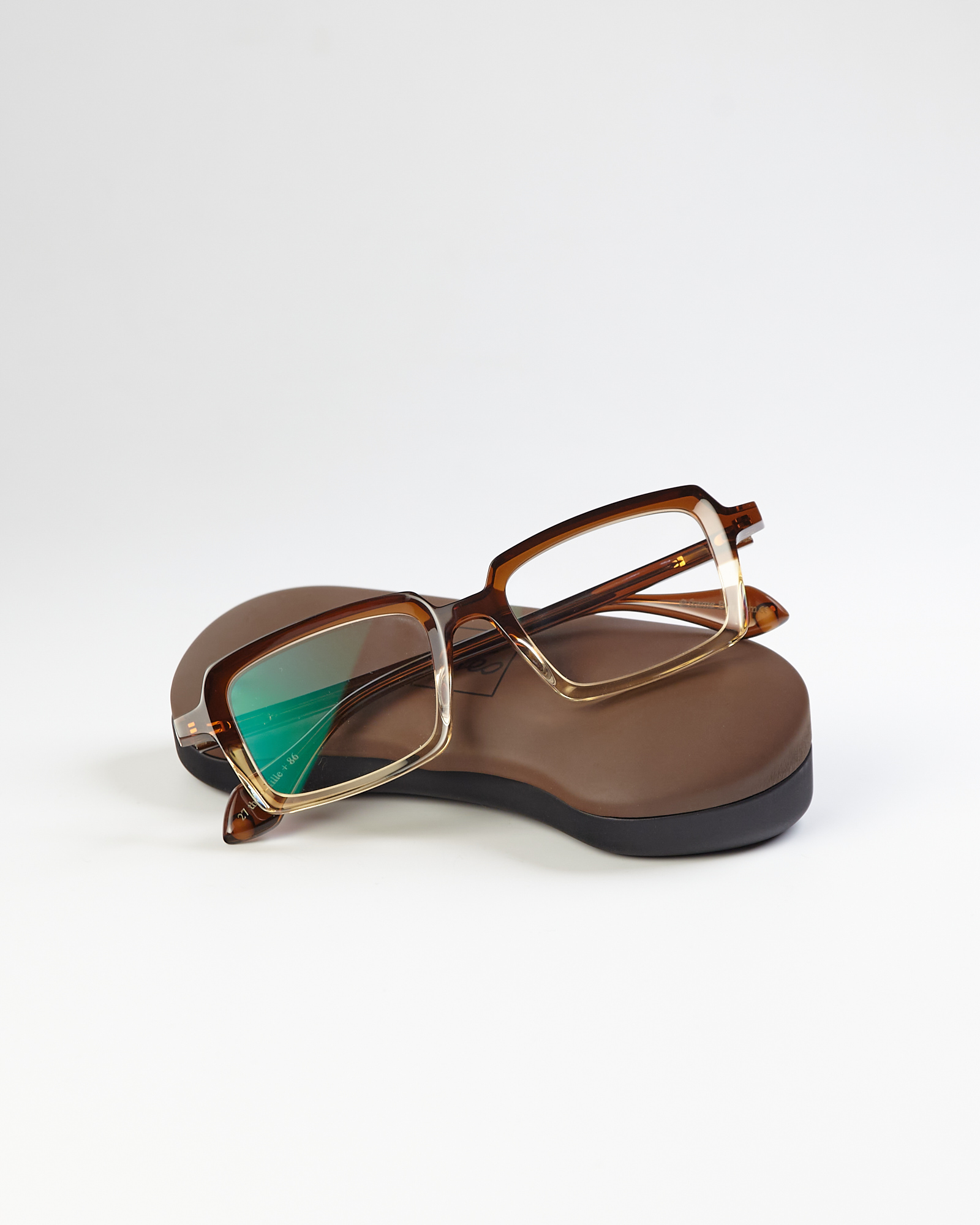 Theo Mille+86 27 transparent red brown+transparent pastel yellow - Зображення 6